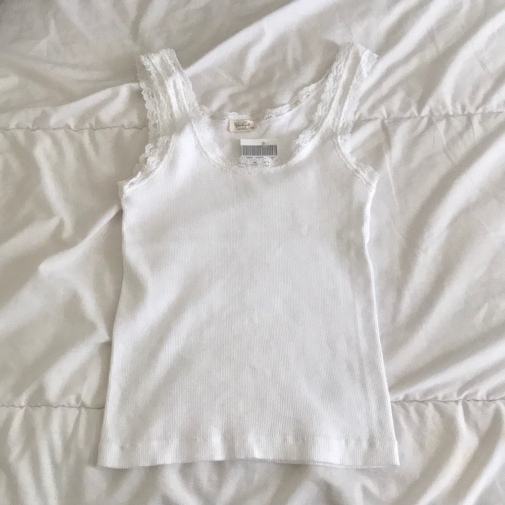 White ribbed lace tank